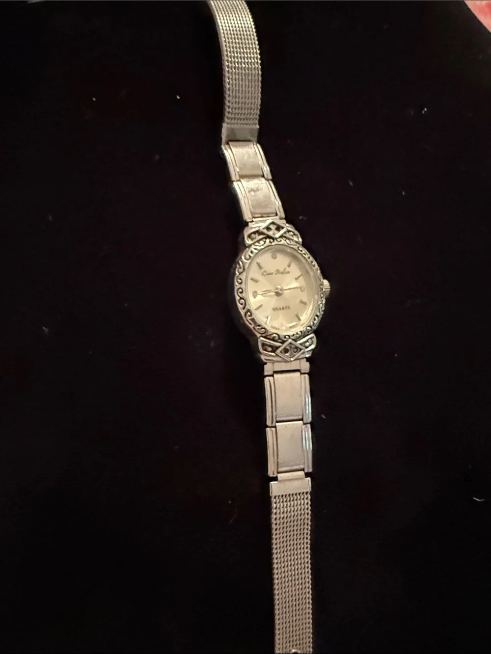Women’s Classic Ciao Italia Silver Women's Japanese Quartz Watch 8.5”